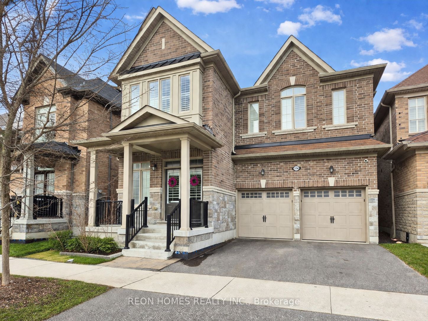 2142 Saffron Drive, Pickering, ON, L1X 0E2