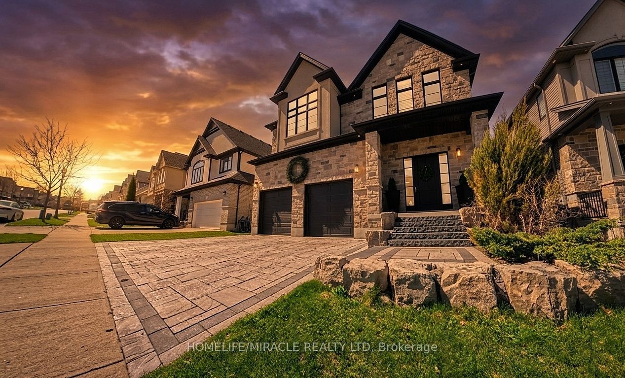 Additional image 2 of 102 Deer Creek Street, Kitchener, ON, N2A 4B8