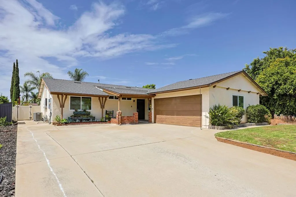 Additional image 39 of 1127 Paula Way, Escondido, CA 92027