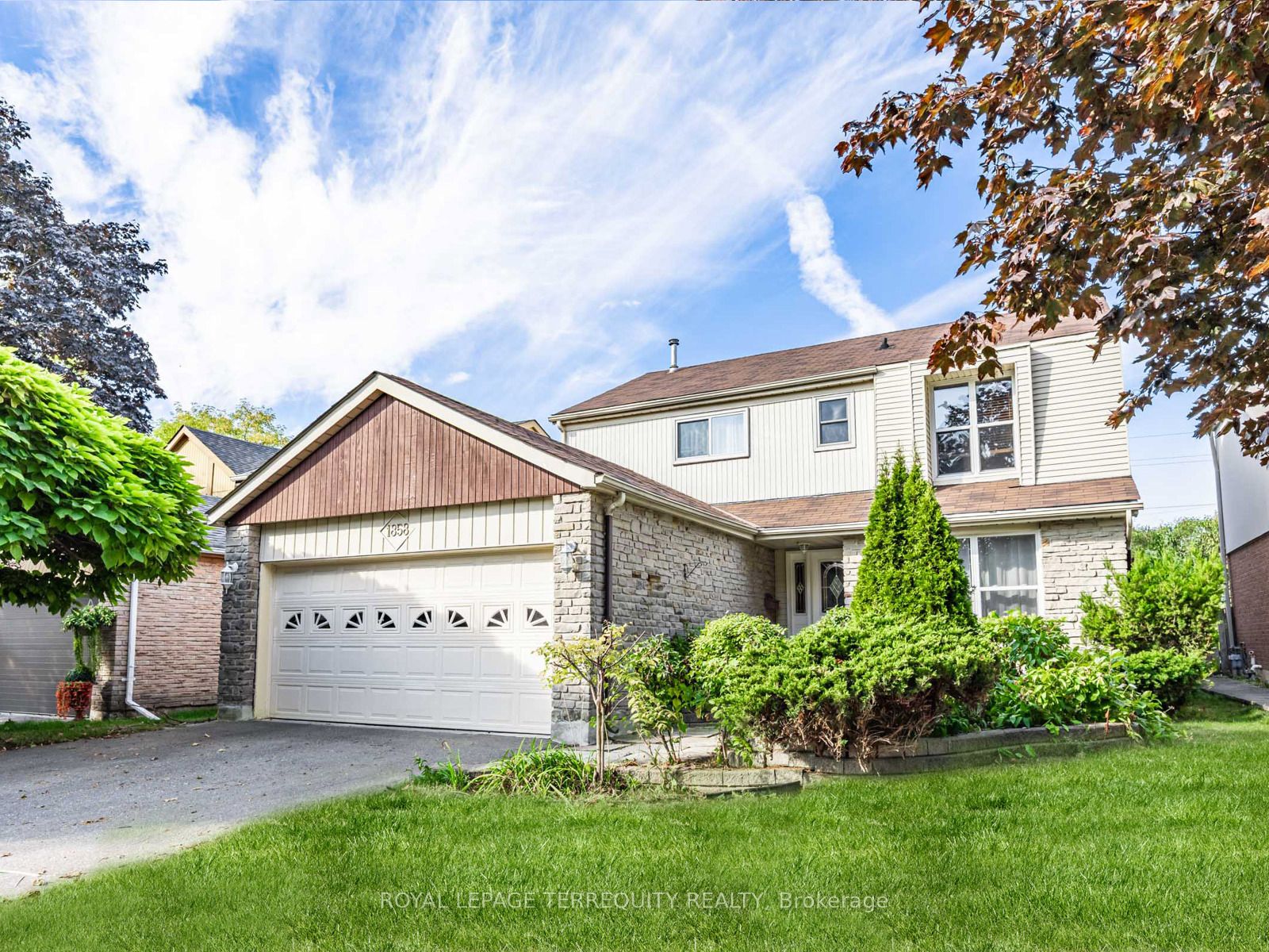 1858 Shadybrook Drive, Pickering, ON, L1V 3A8