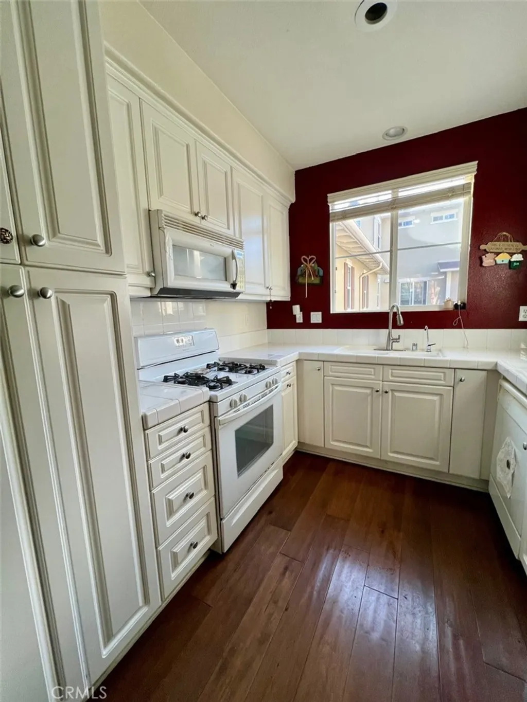 Additional image 4 of 350 Flyers Ln, Tustin, CA 92782