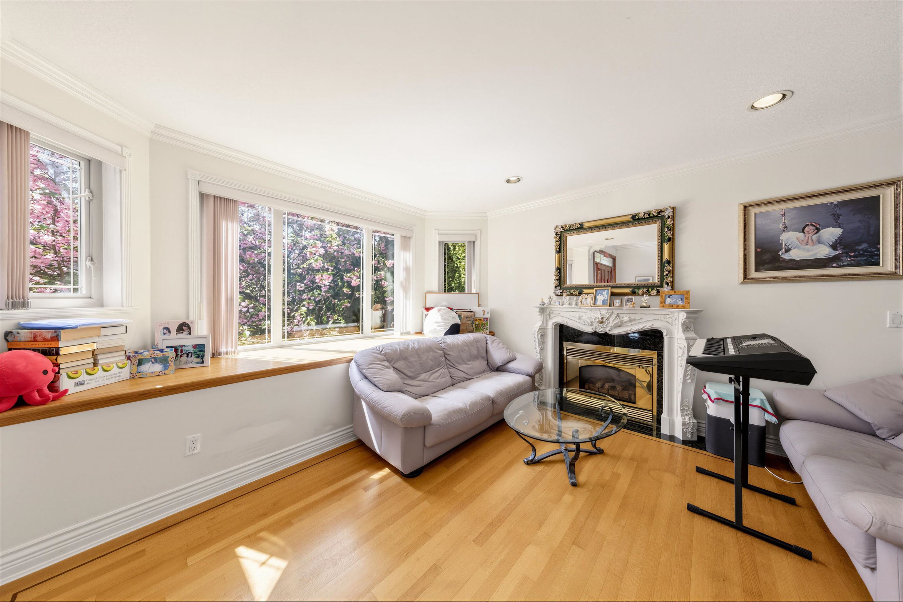 Additional image 4 of 4993 Venables Street, Burnaby, BC, V5B 1X8