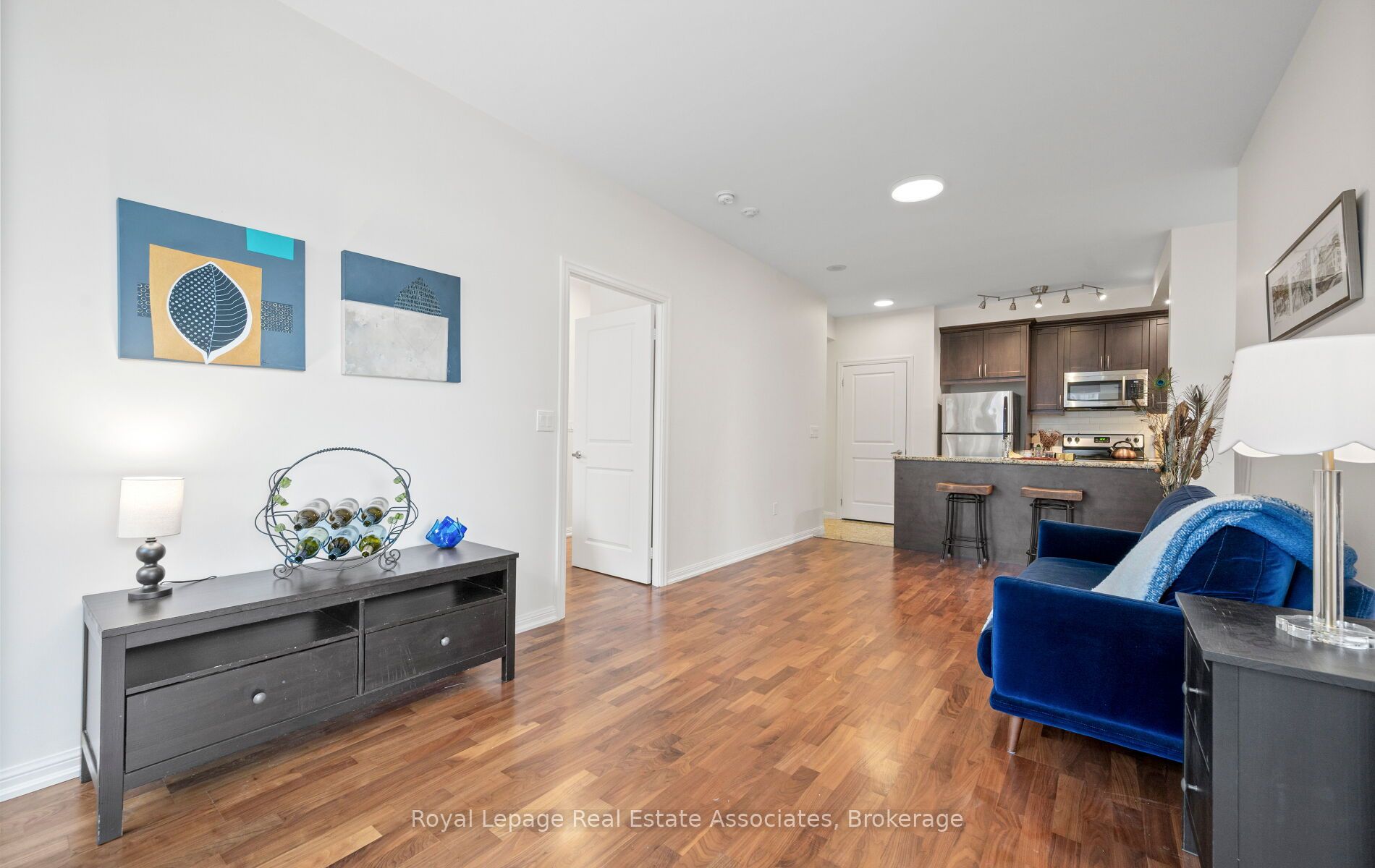 Additional image 6 of 908-21 Grand Magazine Street, Toronto, ON, M5V 1B5