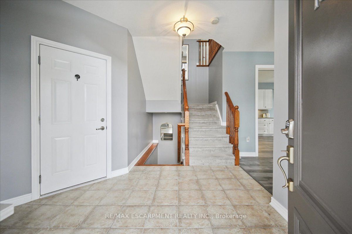 Additional image 5 of 105 Oakhaven Place, Hamilton, ON, L9K 0B6