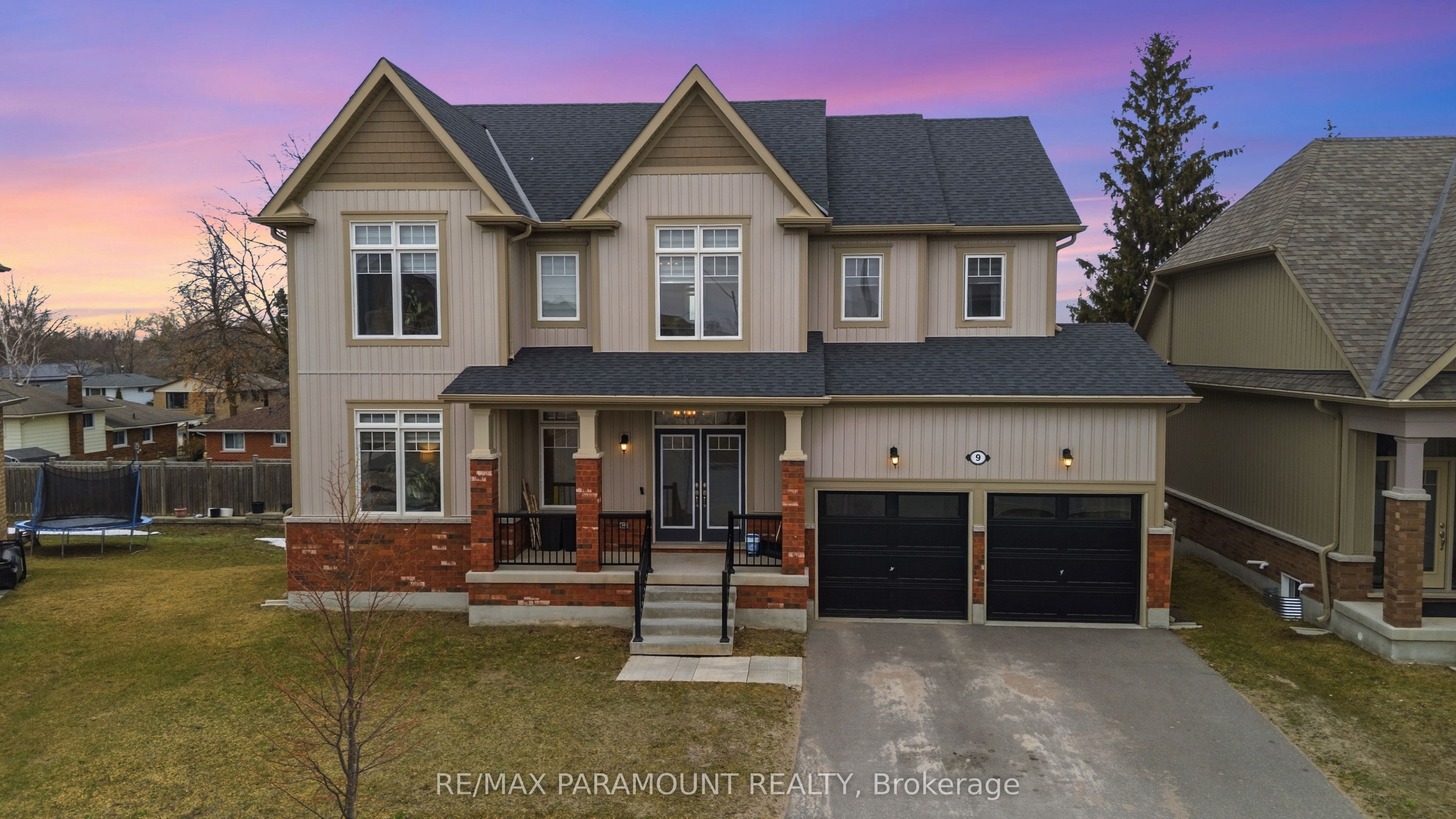 9 Mclean Avenue, Collingwood, ON, L9Y 3V2