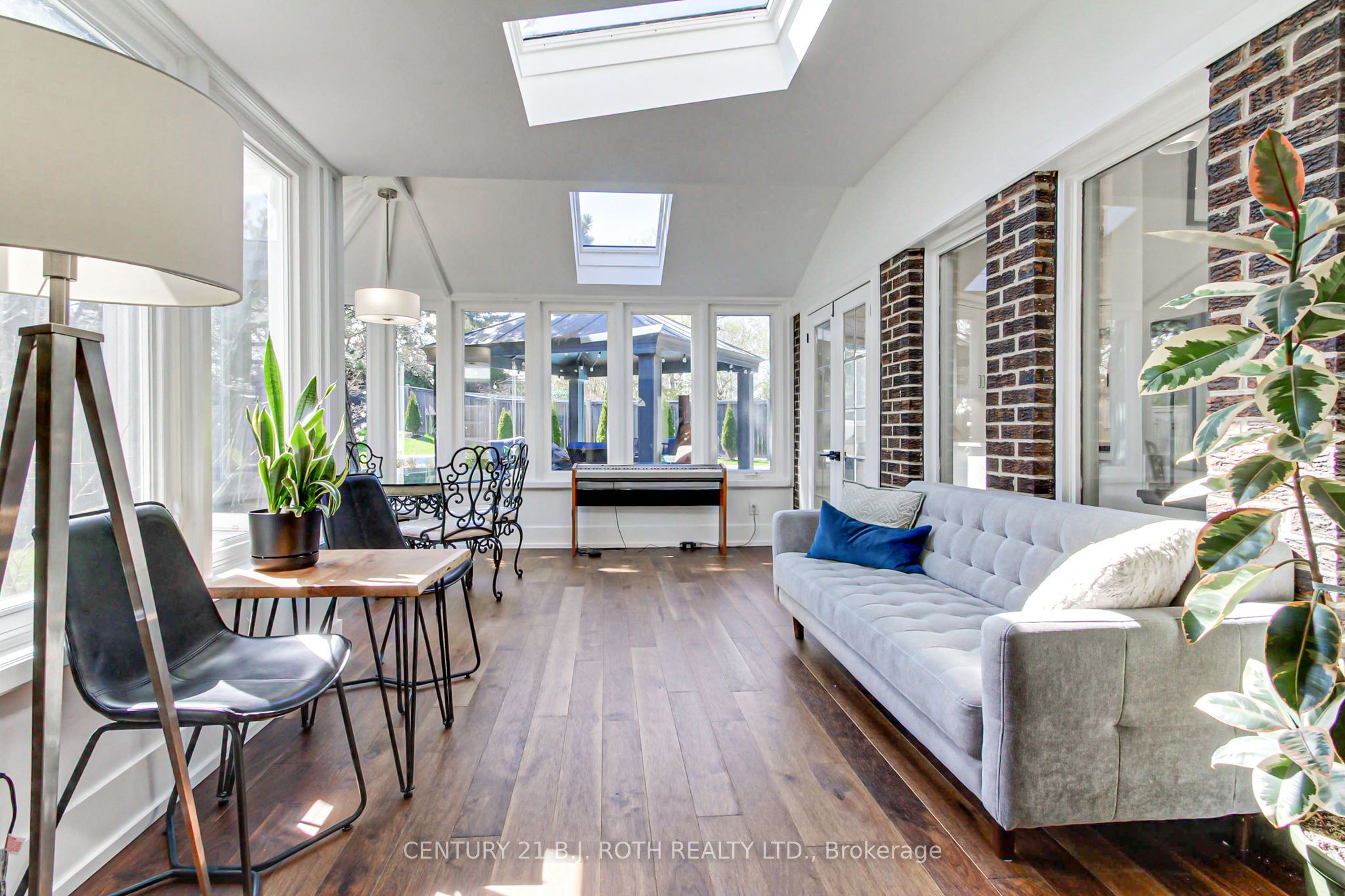 Additional image 6 of 2931 Saint Malo Circle, Mississauga, ON, L5N 1S8