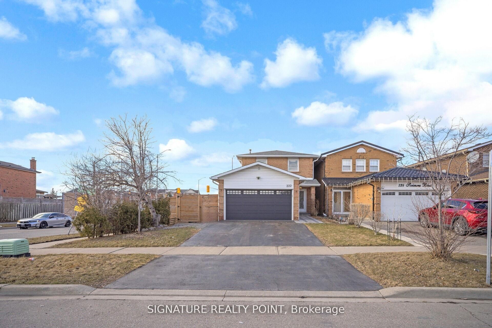 222 Simmons Boulevard, Brampton, ON, L6V 3Y1