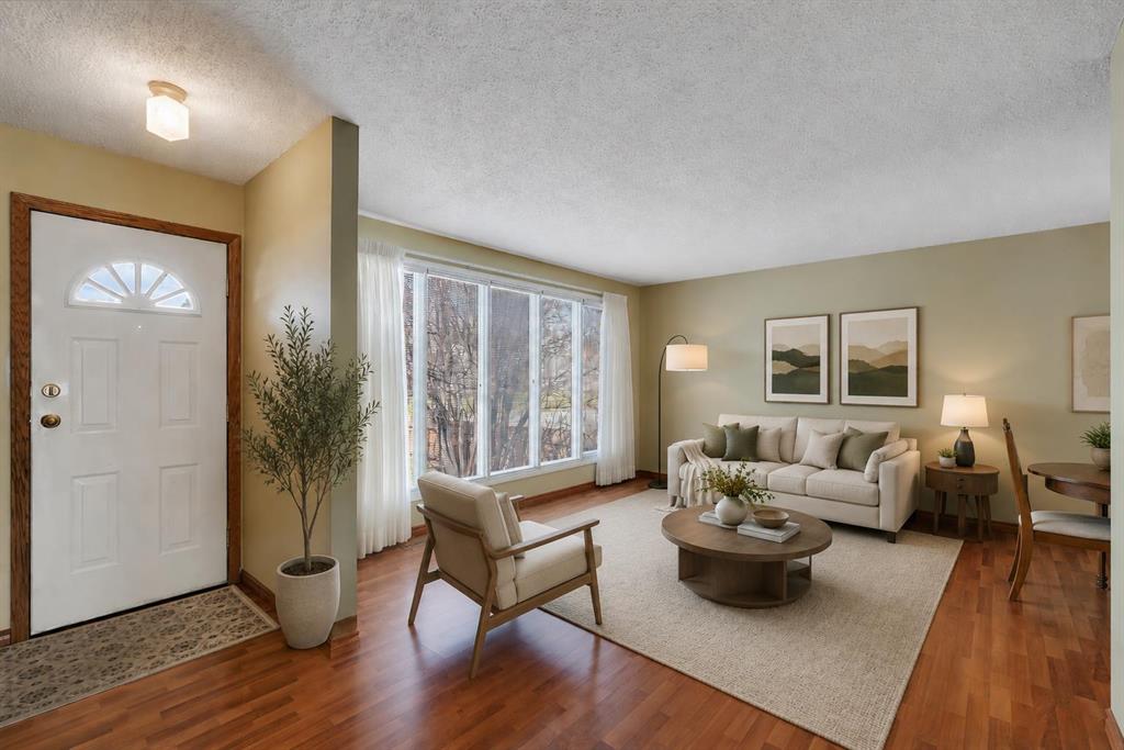 Additional image 2 of 212 Westwood Drive SW, Calgary, AB, T3C 2W3