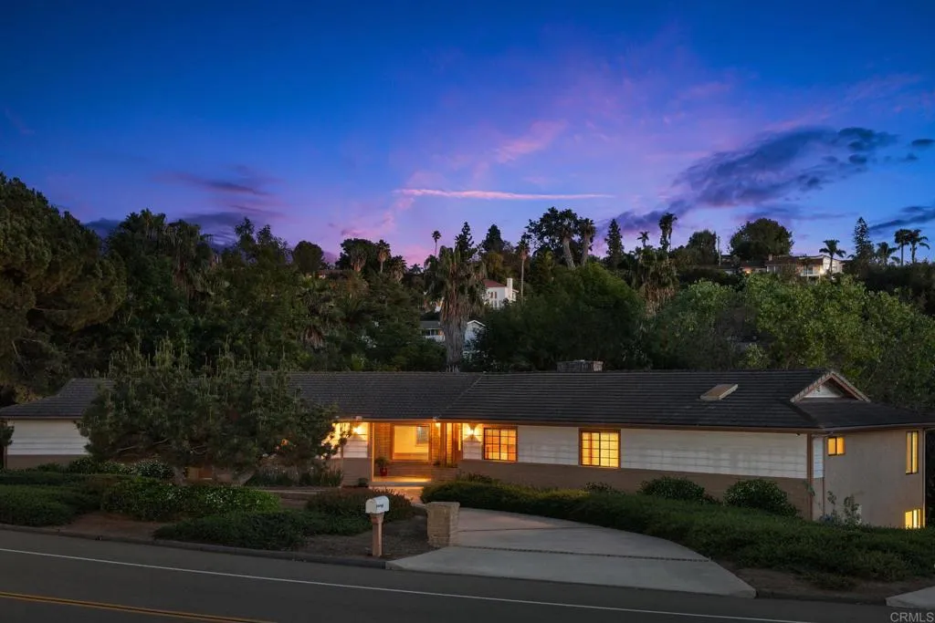 Additional image 5 of 103 Alta Mesa Drive, Vista, CA 92084