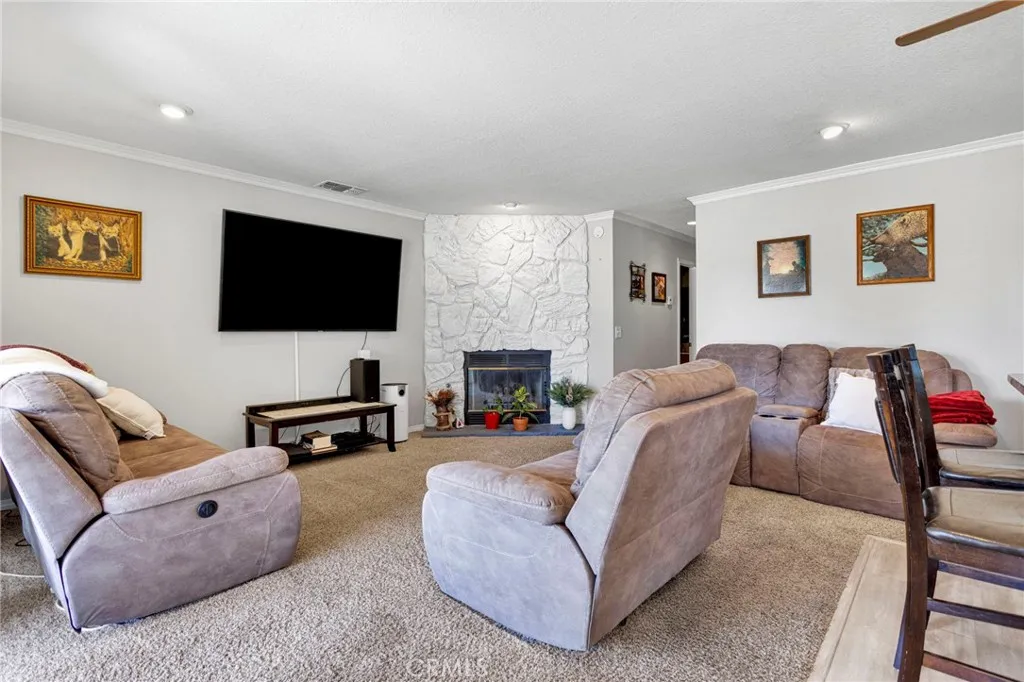 Additional image 9 of 27535 Lakeview Dr Unit 61, Helendale, CA 92342
