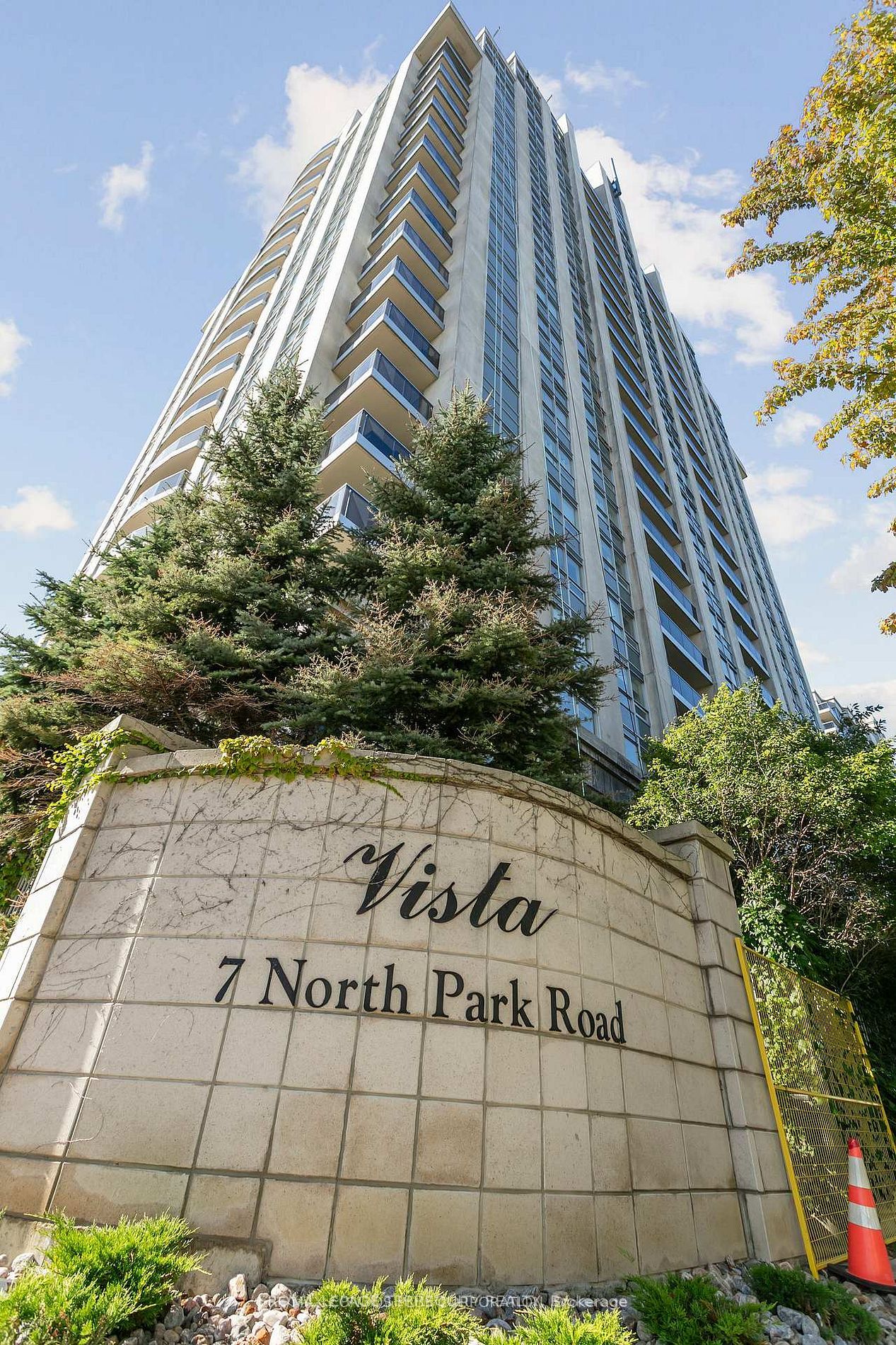 1202-7 North Park Road, Vaughan, ON, L4J 0C9