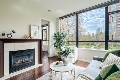 Additional image 9 of 301-7368 Sandborne Avenue, Burnaby, BC, V3N 5C5