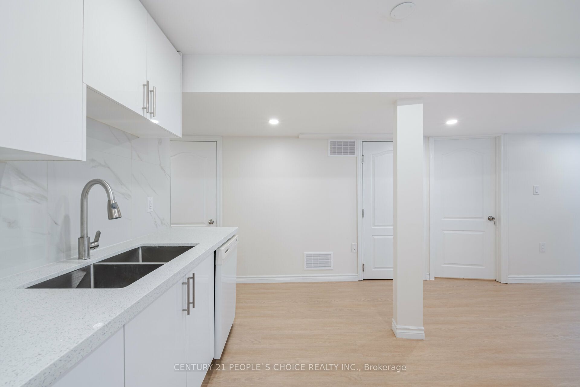 Additional image 6 of Bsmt-5654 Dolmite Heights, Mississauga, ON, L5M 7B5