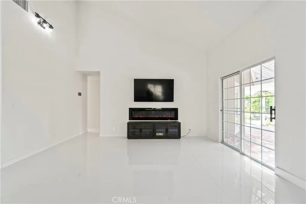 Additional image 9 of 3367 Lathrop Ave, Simi Valley, CA 93063