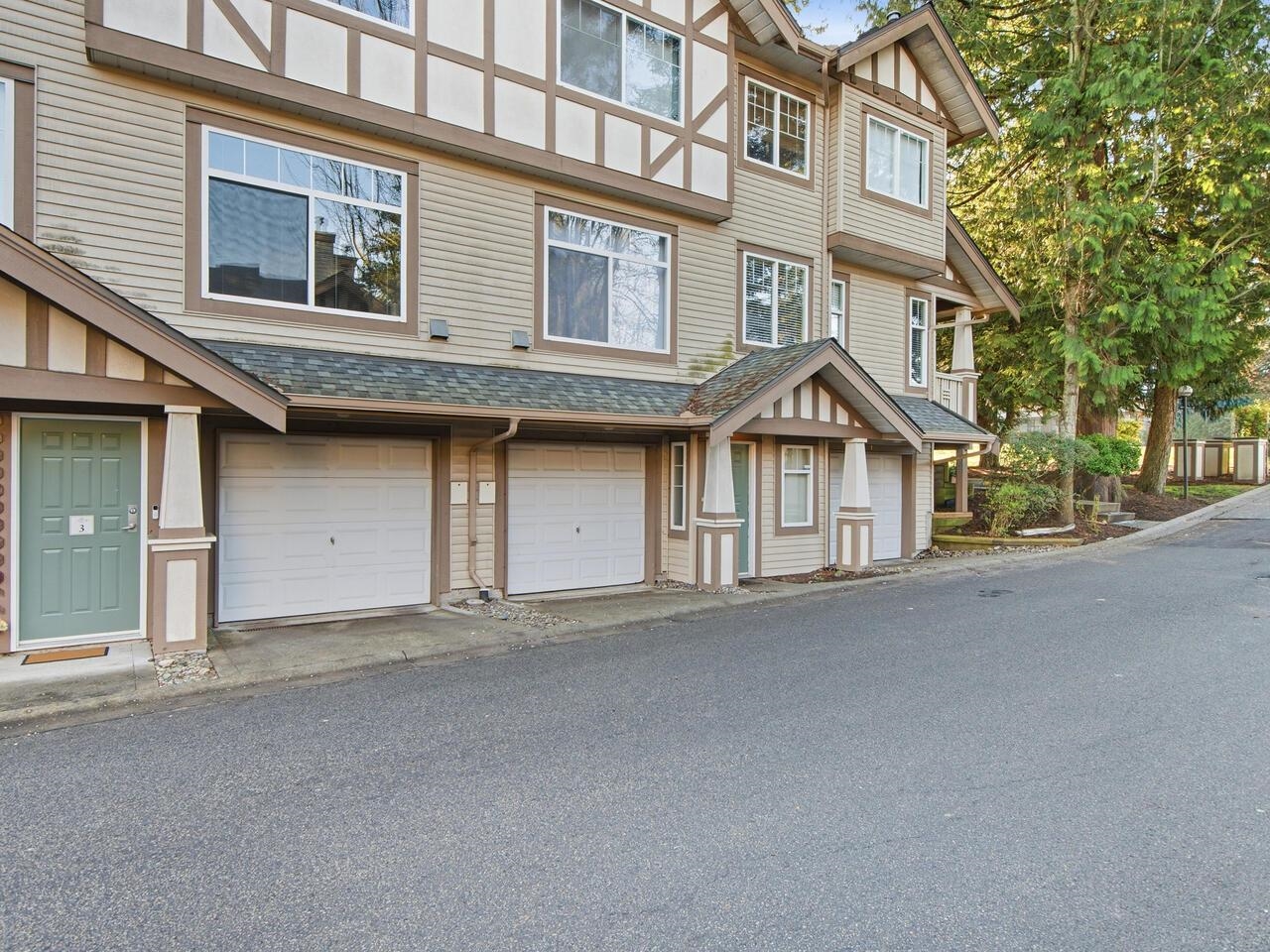 Additional image 2 of 3-2678 King George Boulevard, Surrey, BC, V4P 1H6