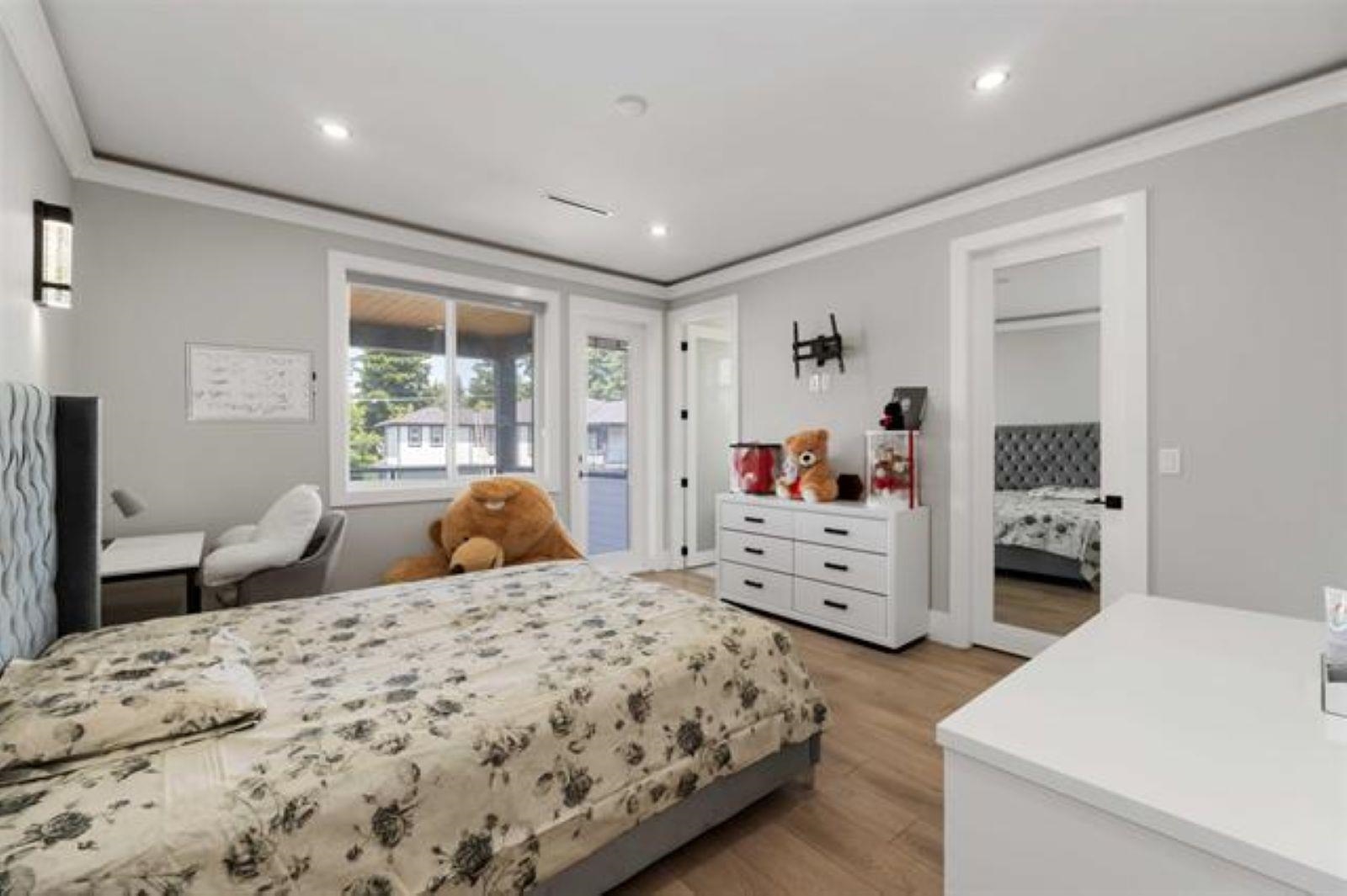 Additional image 6 of 32235 Pineview Avenue, Abbotsford, BC, V2T 1R2