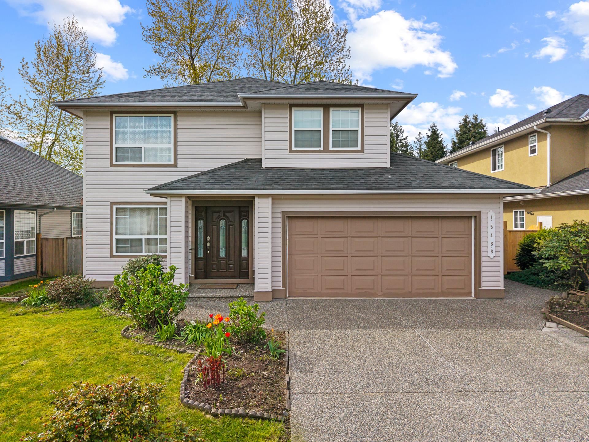 15488 108a Avenue, Surrey, BC, V3R 6J1
