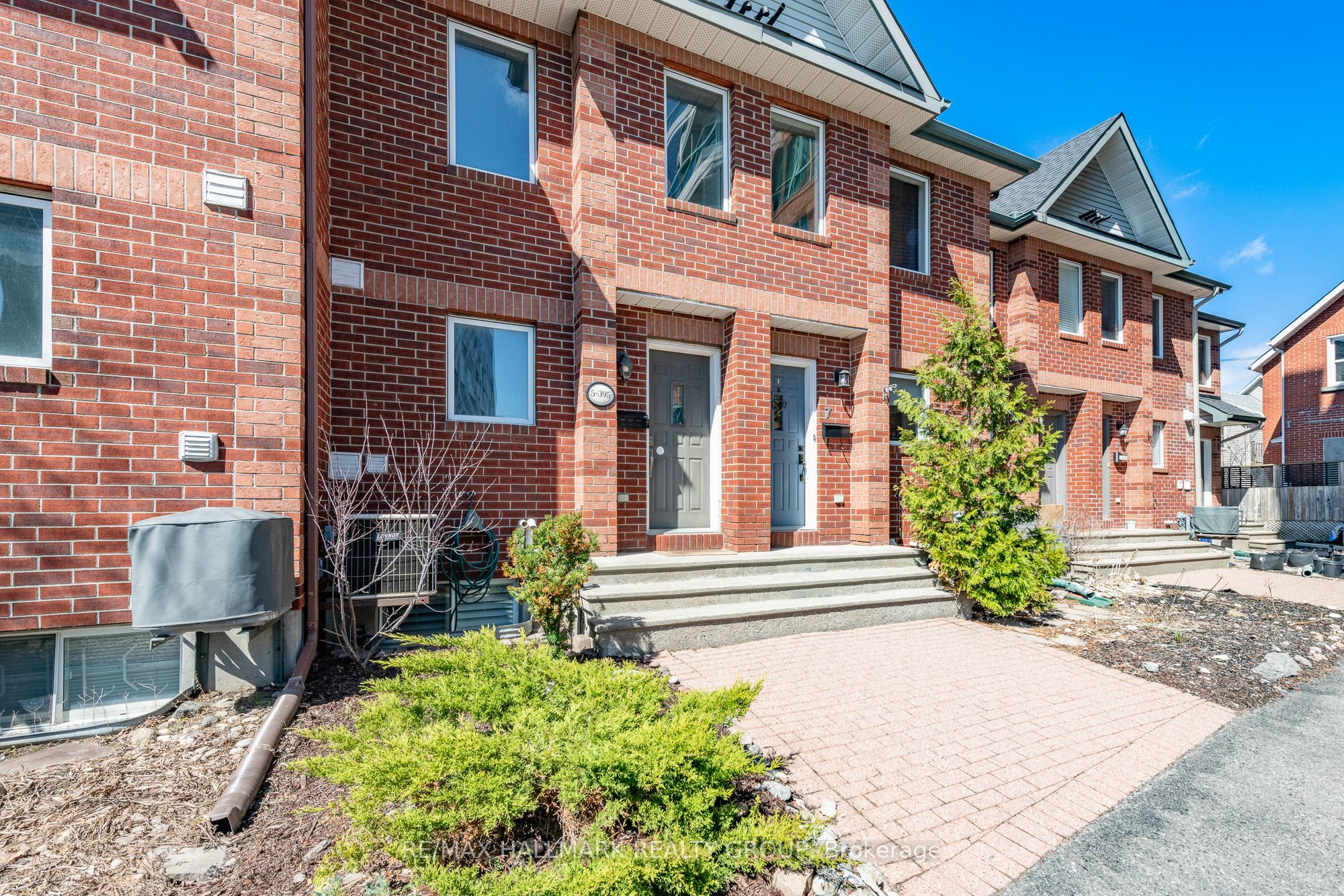5-395 Bell Street S, Ottawa, ON, K1S 4K5
