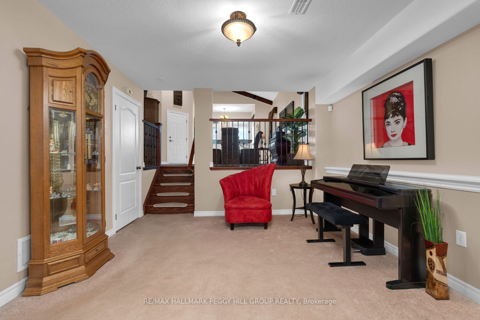 Additional image 6 of 11 Red Cedar Lane, Essa, ON, L3W 0P5