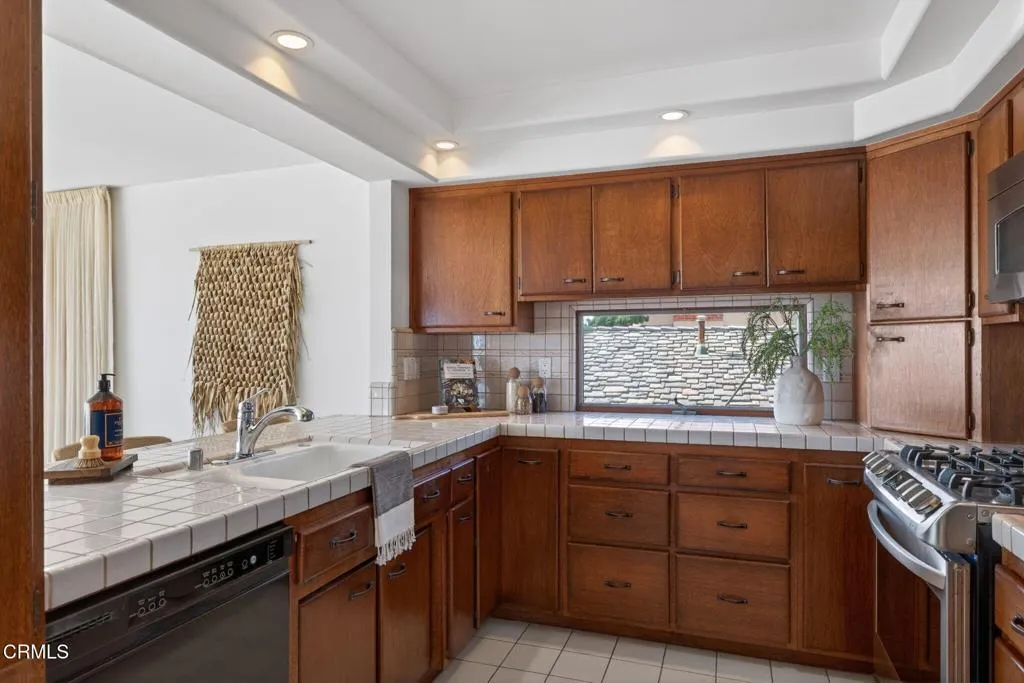 Additional image 98 of 3009 Ocean Drive, Oxnard, CA 93035