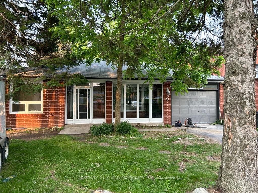 Main-35 Homestead Road, Toronto, ON, M1E 3R8
