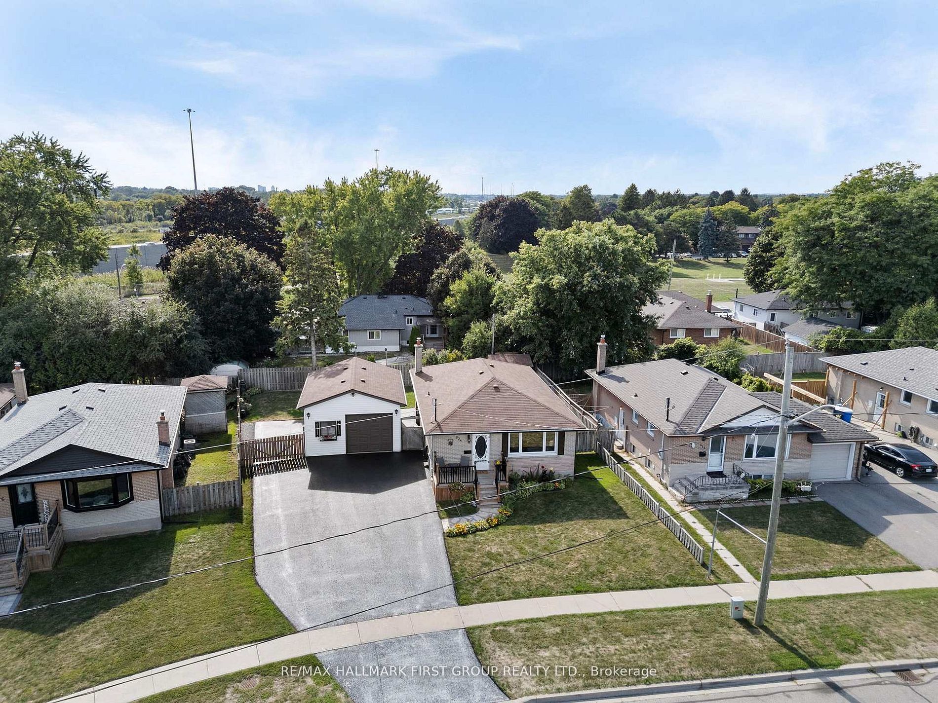 Additional image 5 of 924 Mccullough Drive, Whitby, ON, L1N 1C6