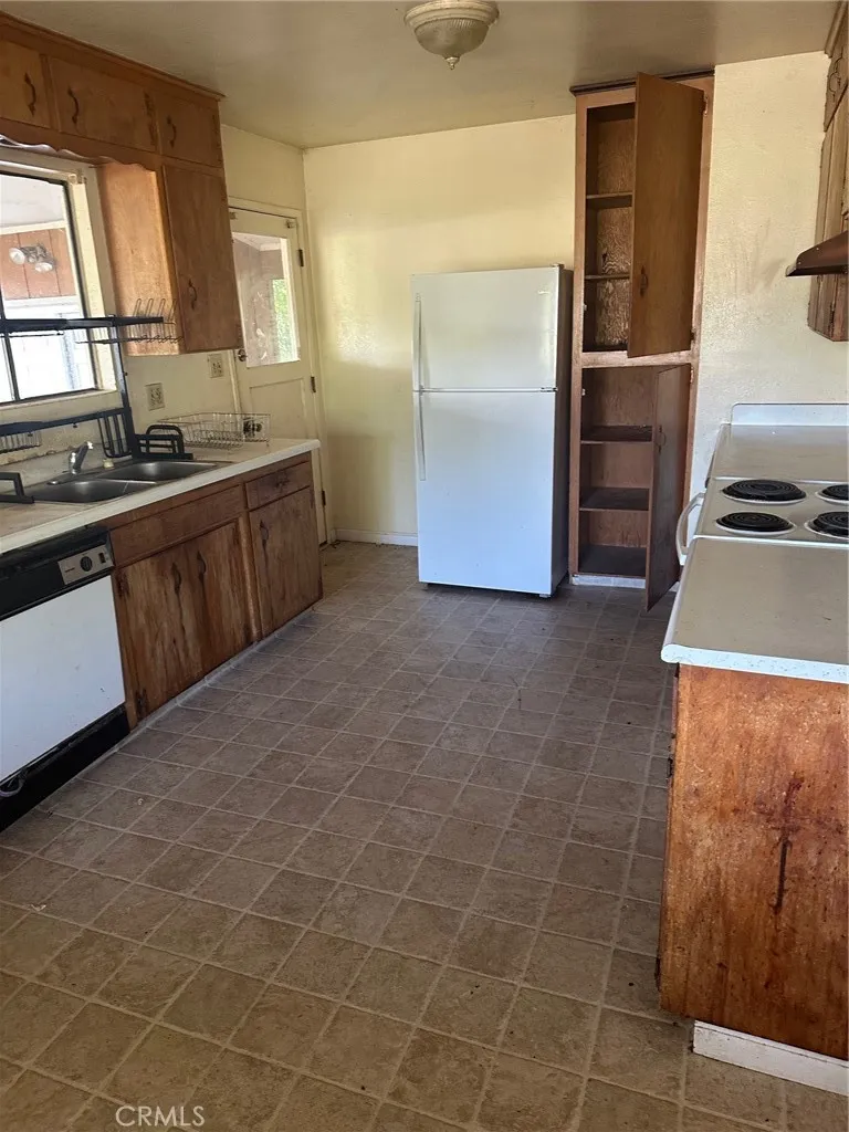Additional image 17 of 490 Martin Street, Lakeport, CA 95453