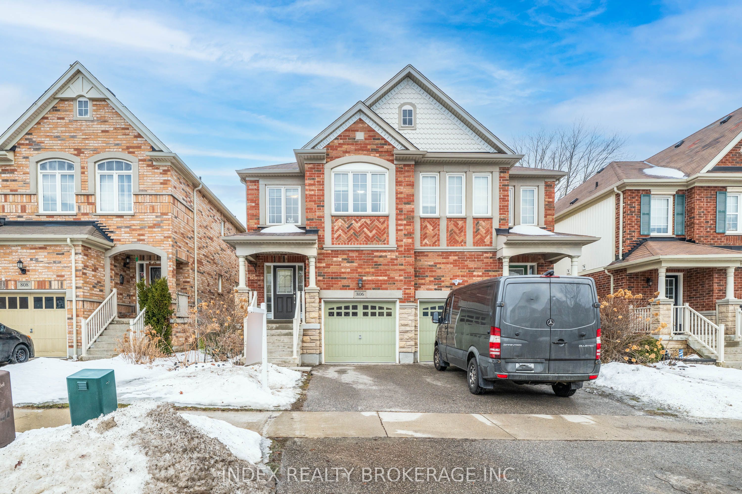 Additional image 2 of 806 Mccue Drive, Oshawa, ON, L1K 0R1
