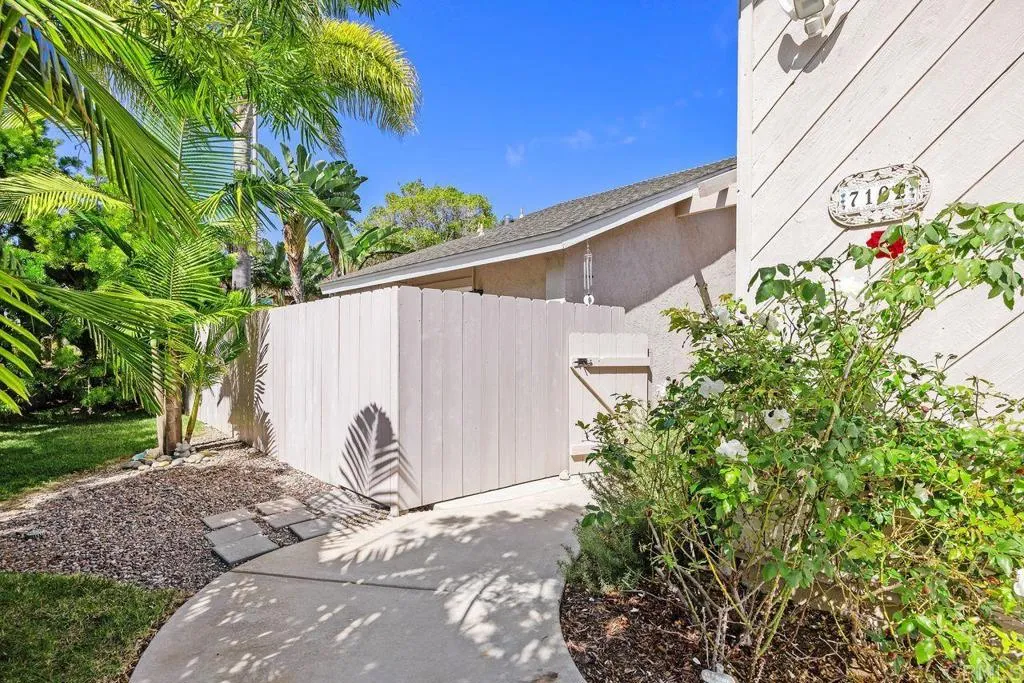 Additional image 38 of 7102 Primrose Way, Carlsbad, CA 92011