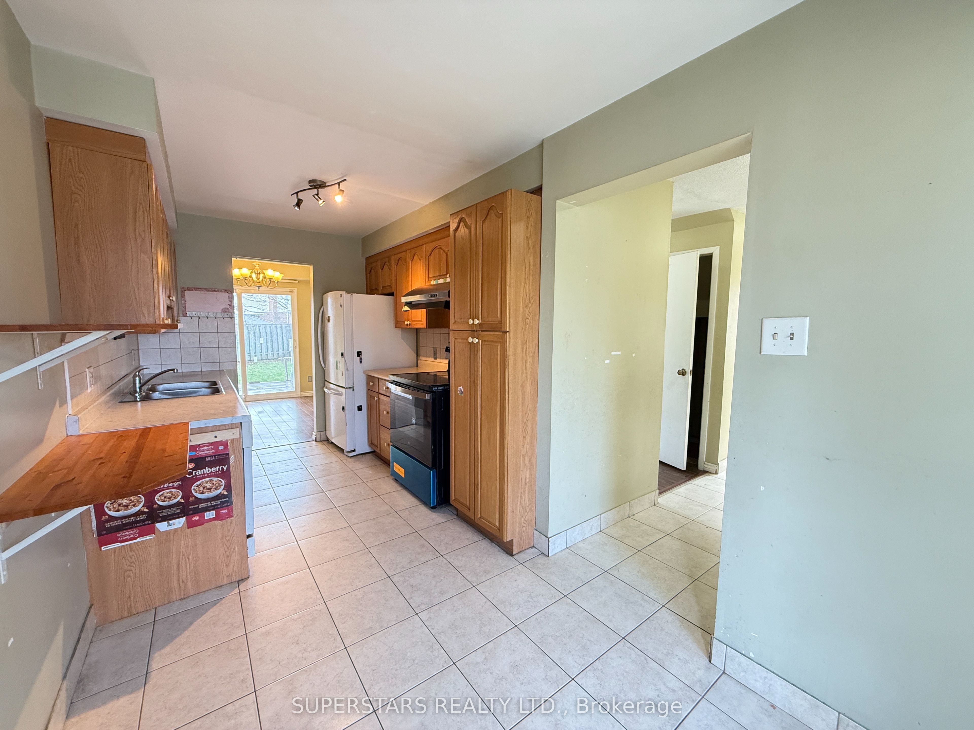 Additional image 3 of 24 Oakhaven Drive, Toronto, ON, M1V 1X9