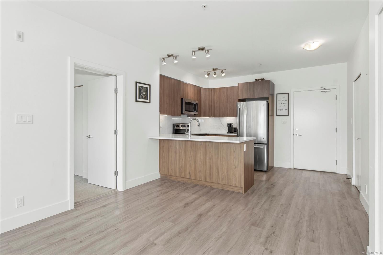 Additional image 6 of 305-3070 Kilpatrick Avenue, Courtenay, BC, V9N 0G7