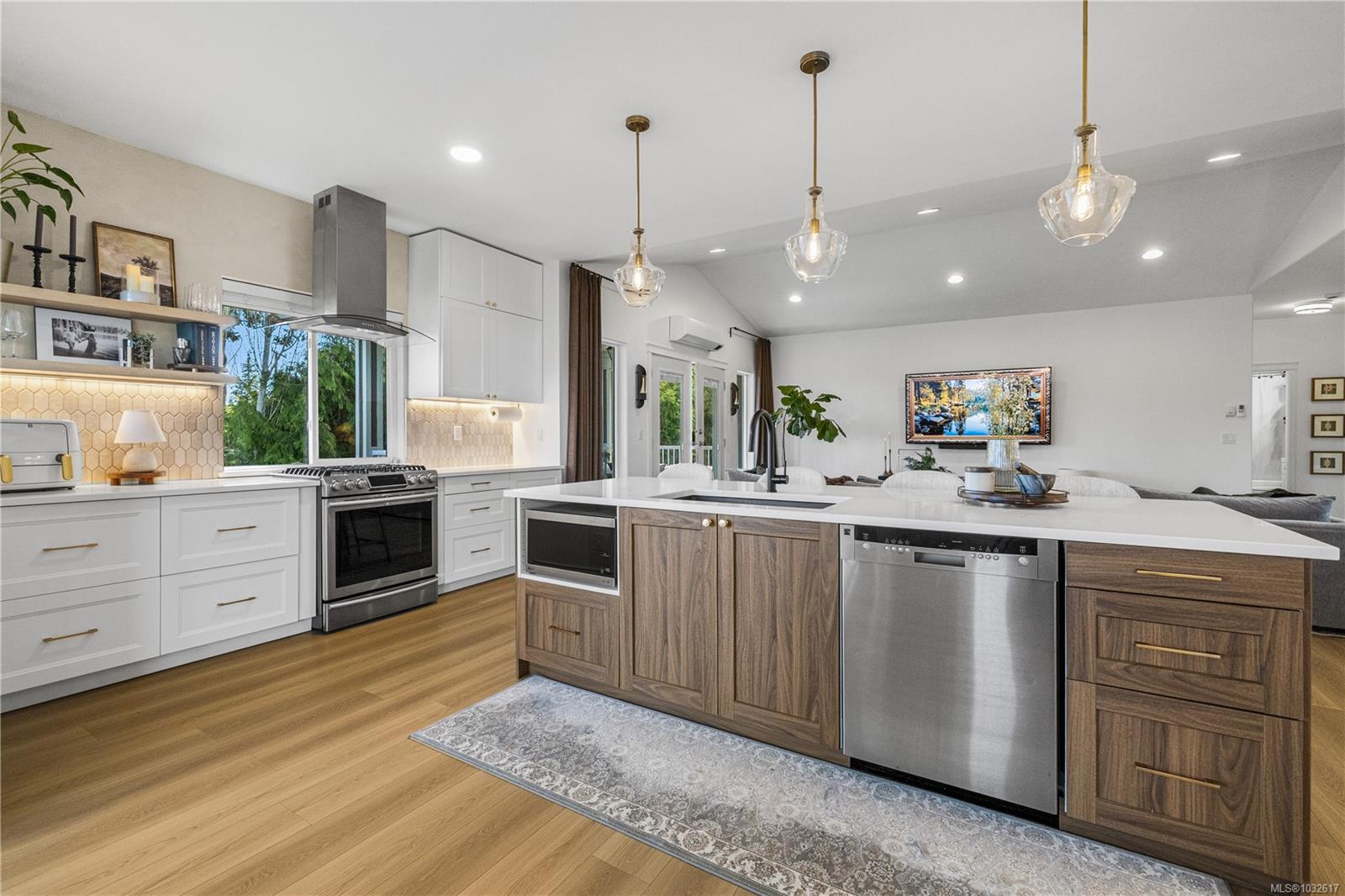 2913 Pacific View Terrace, Campbell River, BC, V9H 1V4 photo 4