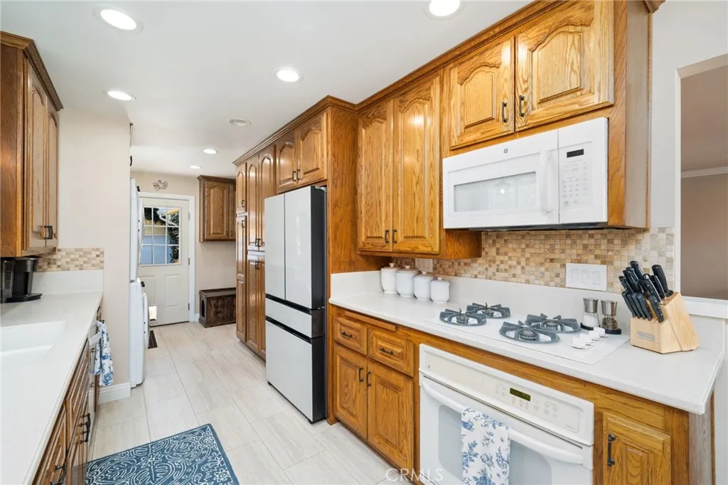 Additional image 44 of 11442 212th St, Lakewood, CA 90715