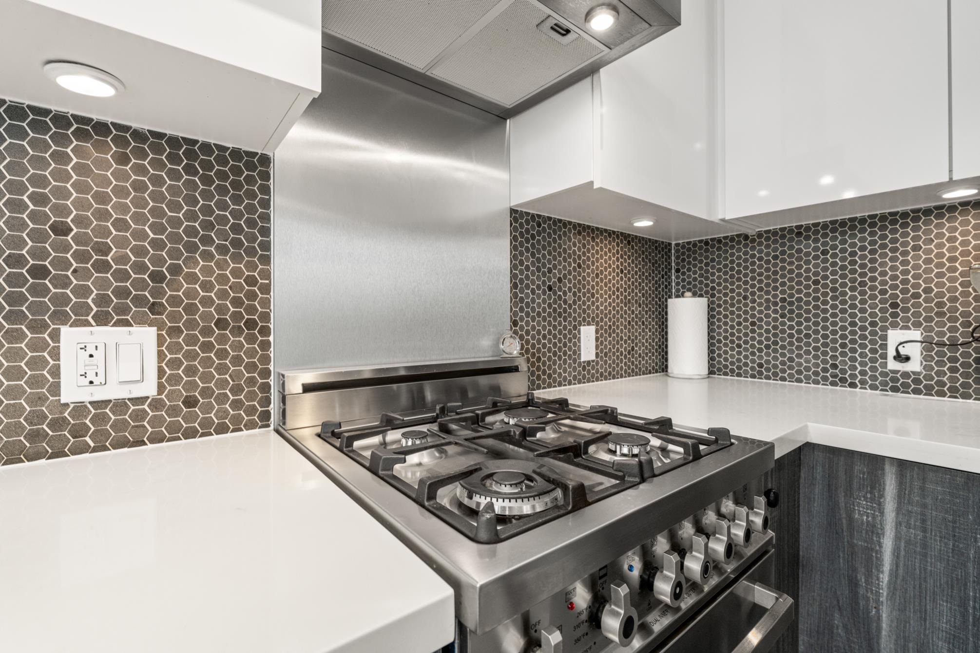 Additional image 6 of 304-311 6th Avenue E, Vancouver, BC, V5T 0G9