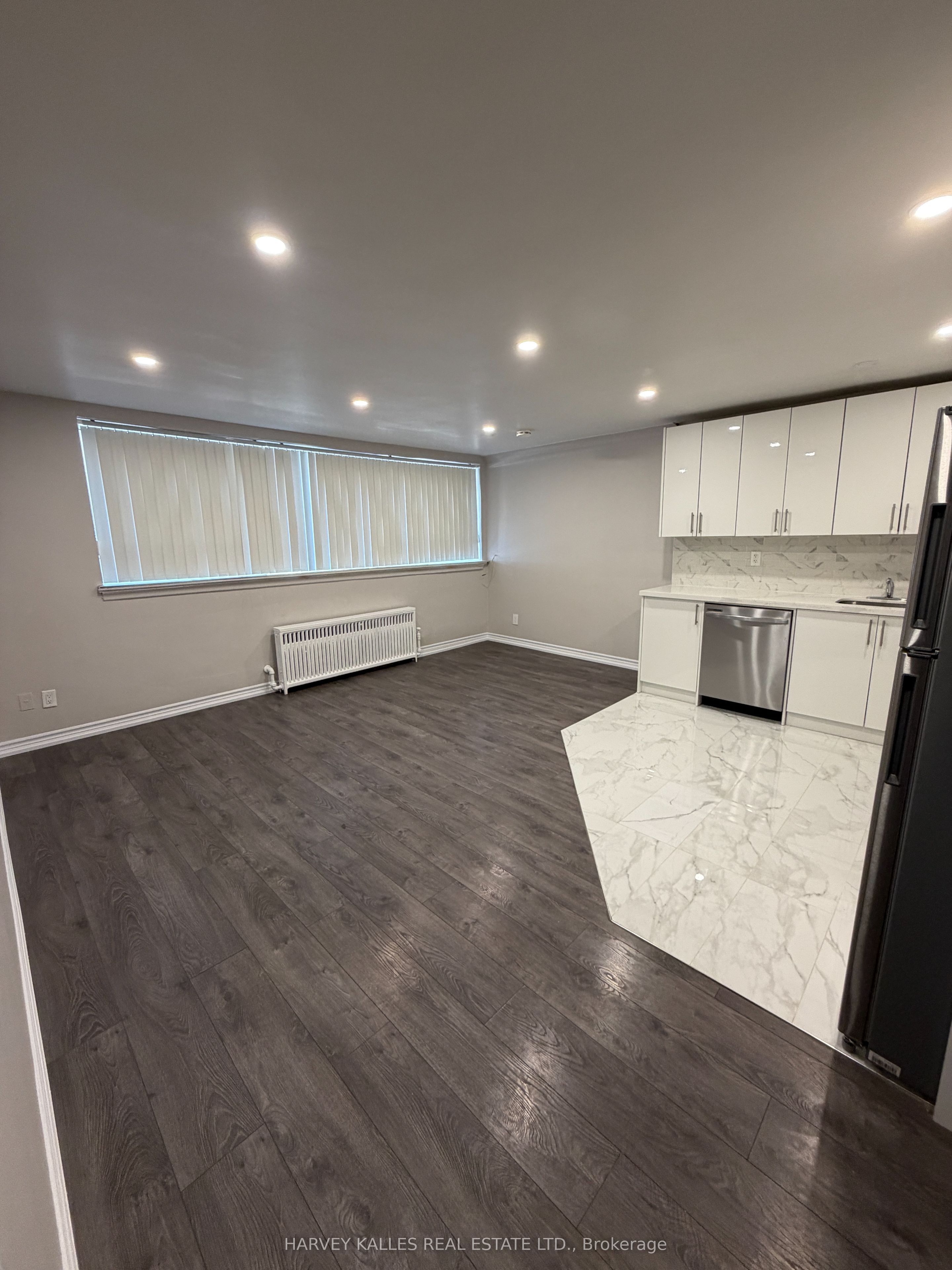 Additional image 4 of 101-180 Vaughan Road, Toronto, ON, M6C 2M3