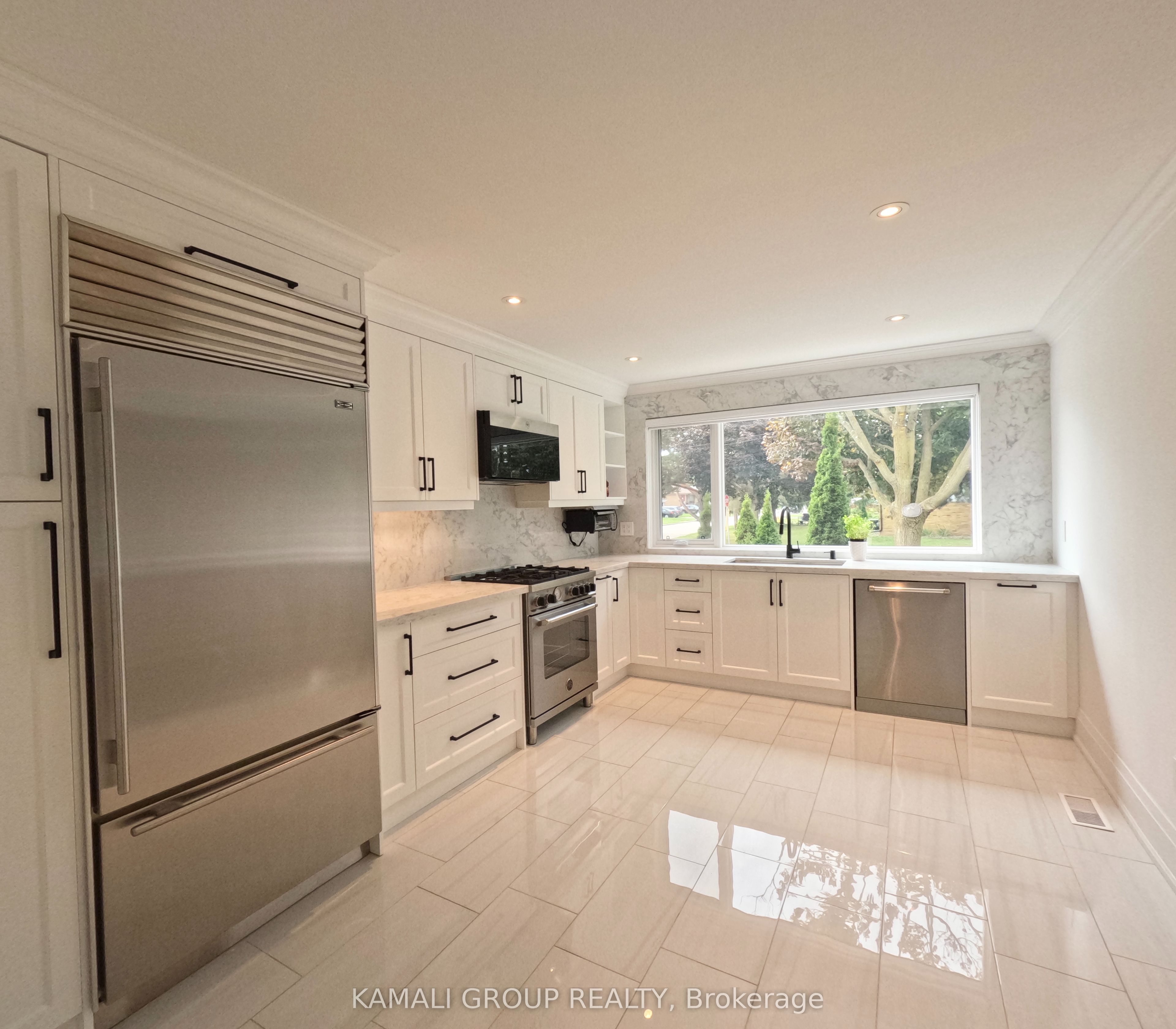 Additional image 6 of 77 Hove Street E, Toronto, ON, M3H 4Z2