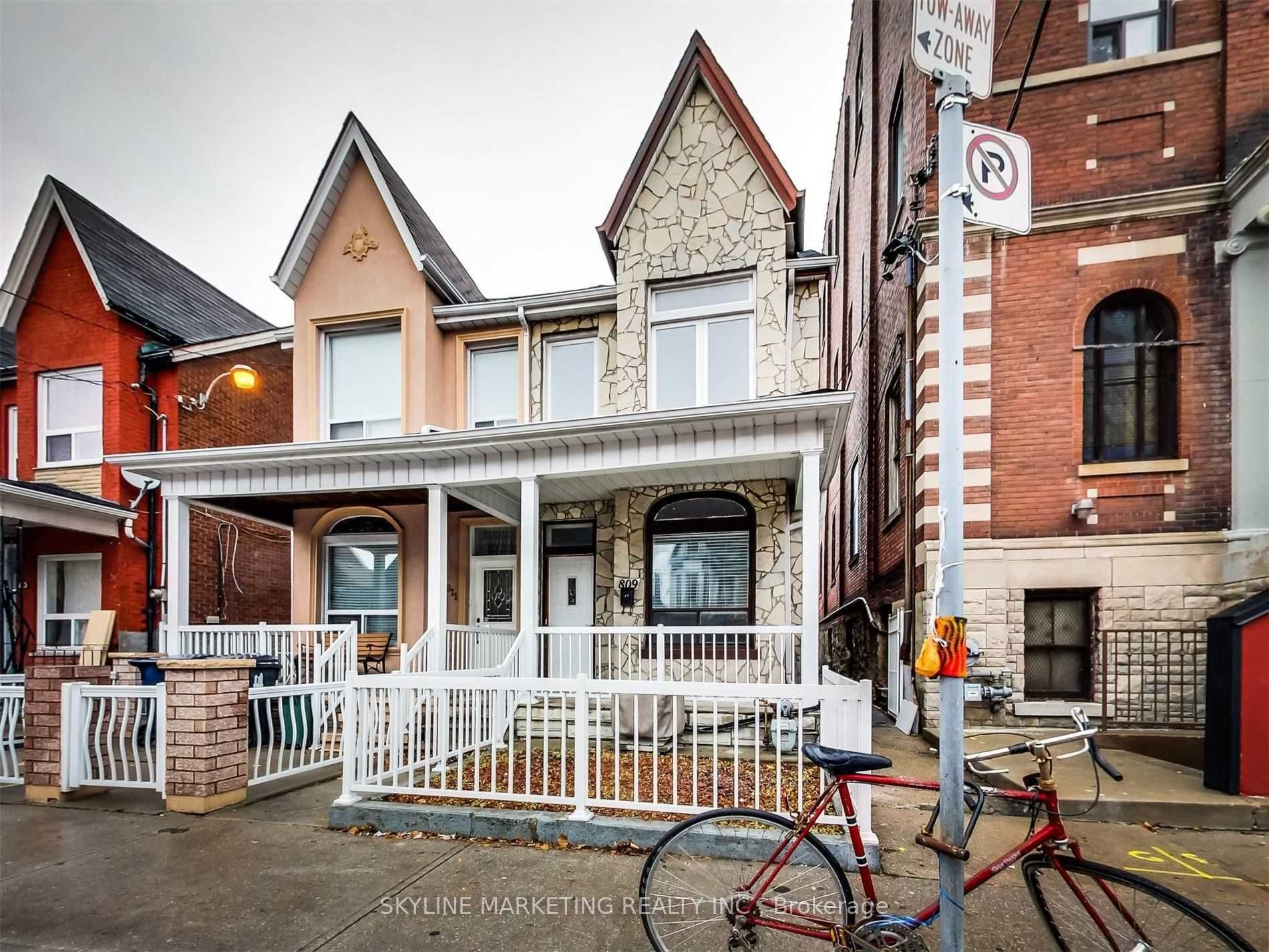 Additional image 3 of Upper-809 Dovercourt Road, Toronto, ON, M6H 2X4