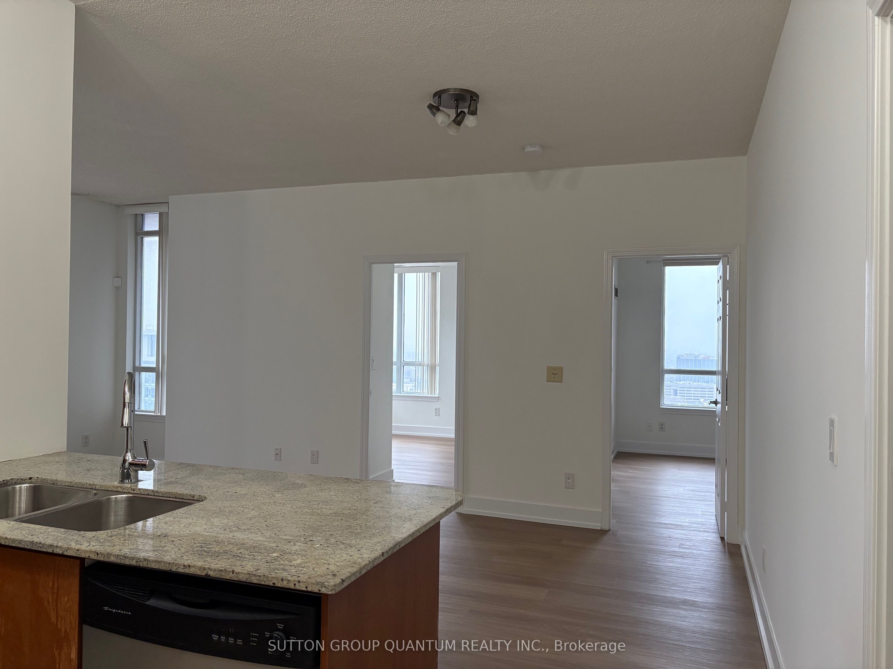 Additional image 6 of 2508-388 Prince Of Wales Drive, Mississauga, ON, L5B 0A1