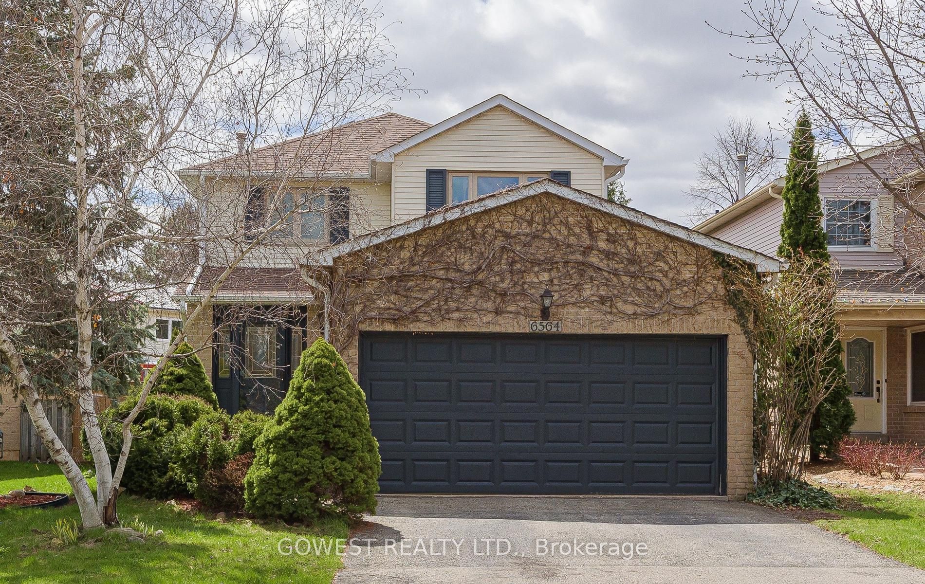6564 Edenwood Drive, Mississauga, ON, L5N 3L7