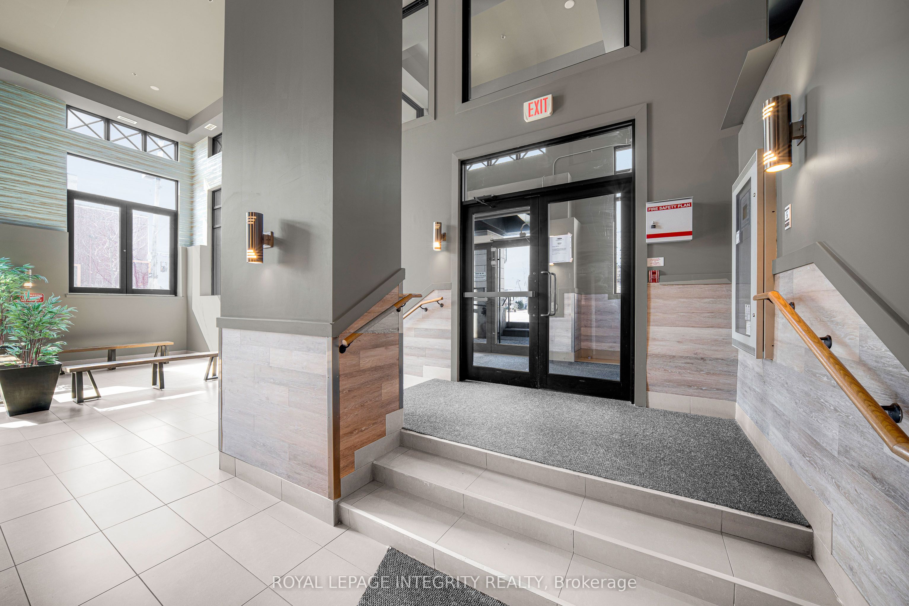 Additional image 5 of 320-429 Kent Street, Ottawa, ON, K2P 1B5