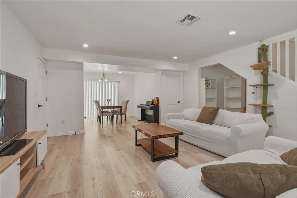 Additional image 41 of 8839 Cedros Avenue Unit 3, Panorama City, CA 91402