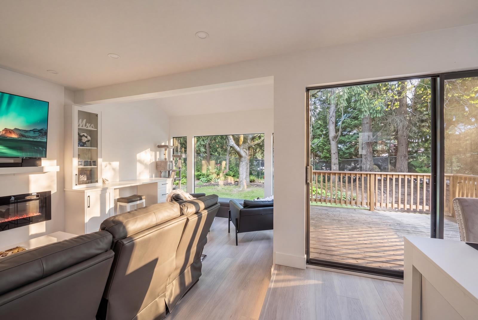 Additional image 5 of 15951 Alder Place, Surrey, BC, V4A 5J1