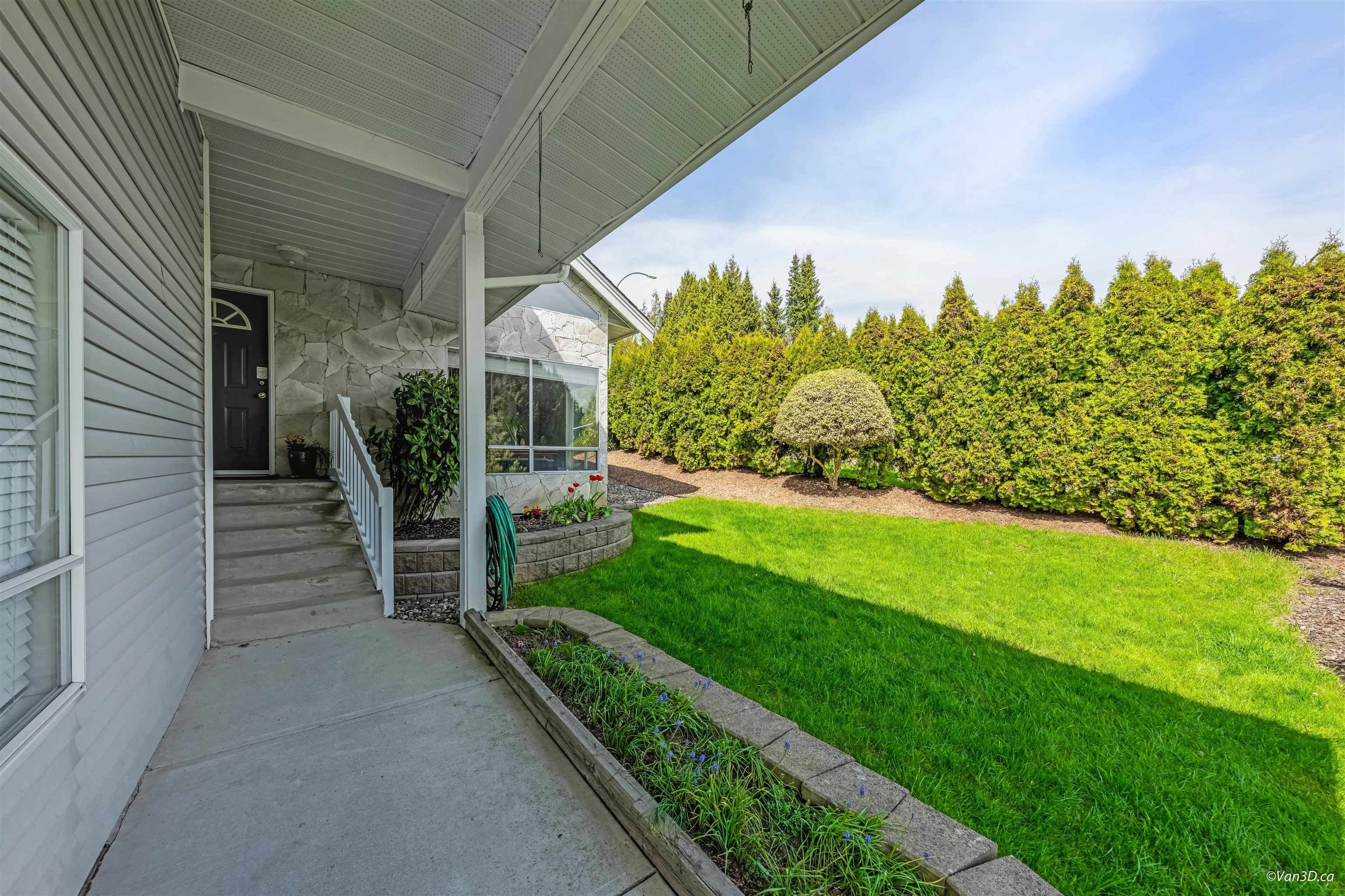 Additional image 4 of 532 Riverview Crescent, Coquitlam, BC, V3C 5A7