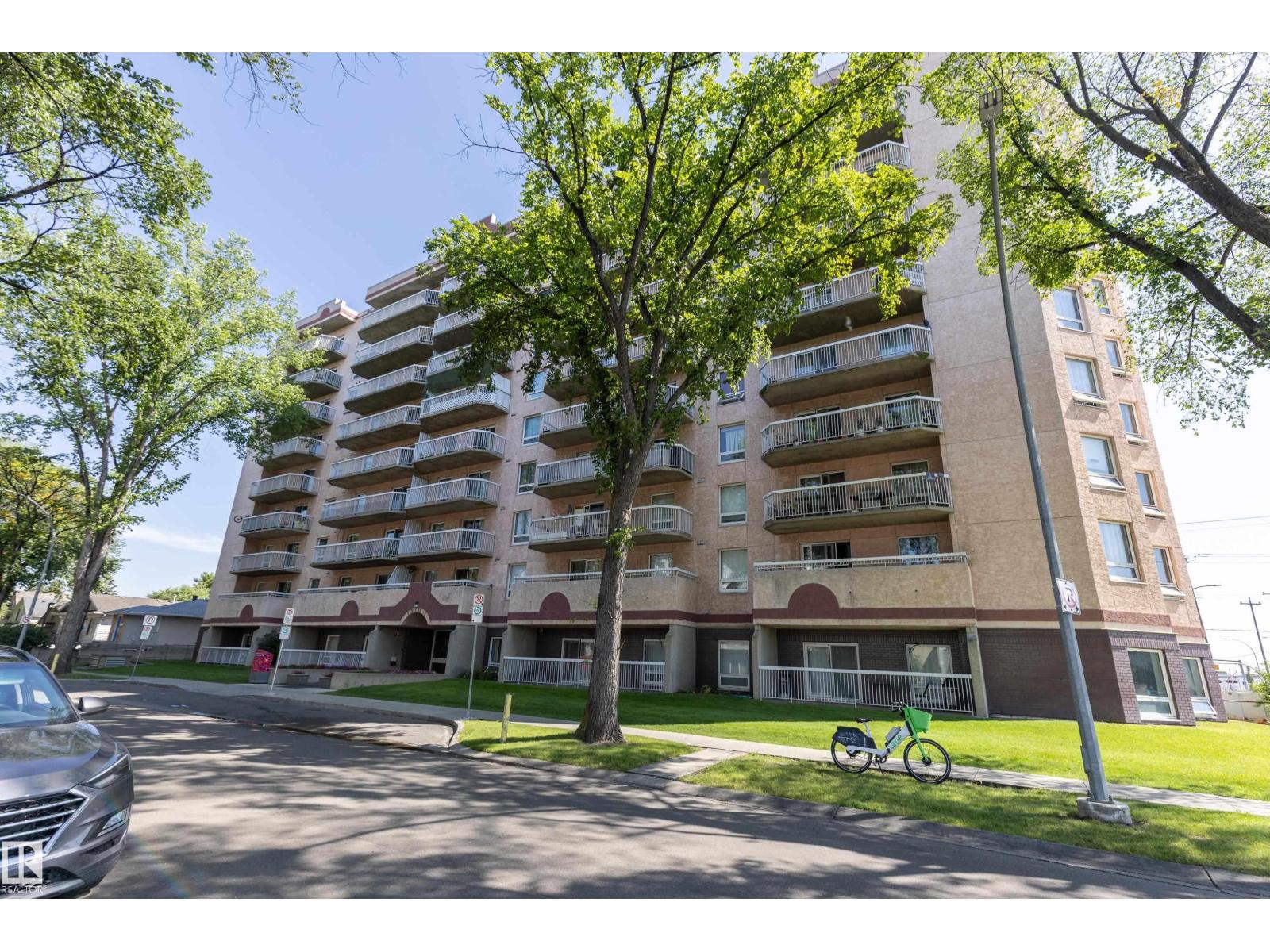 407-11211 85 Street NW, Edmonton, AB, T5B4T7