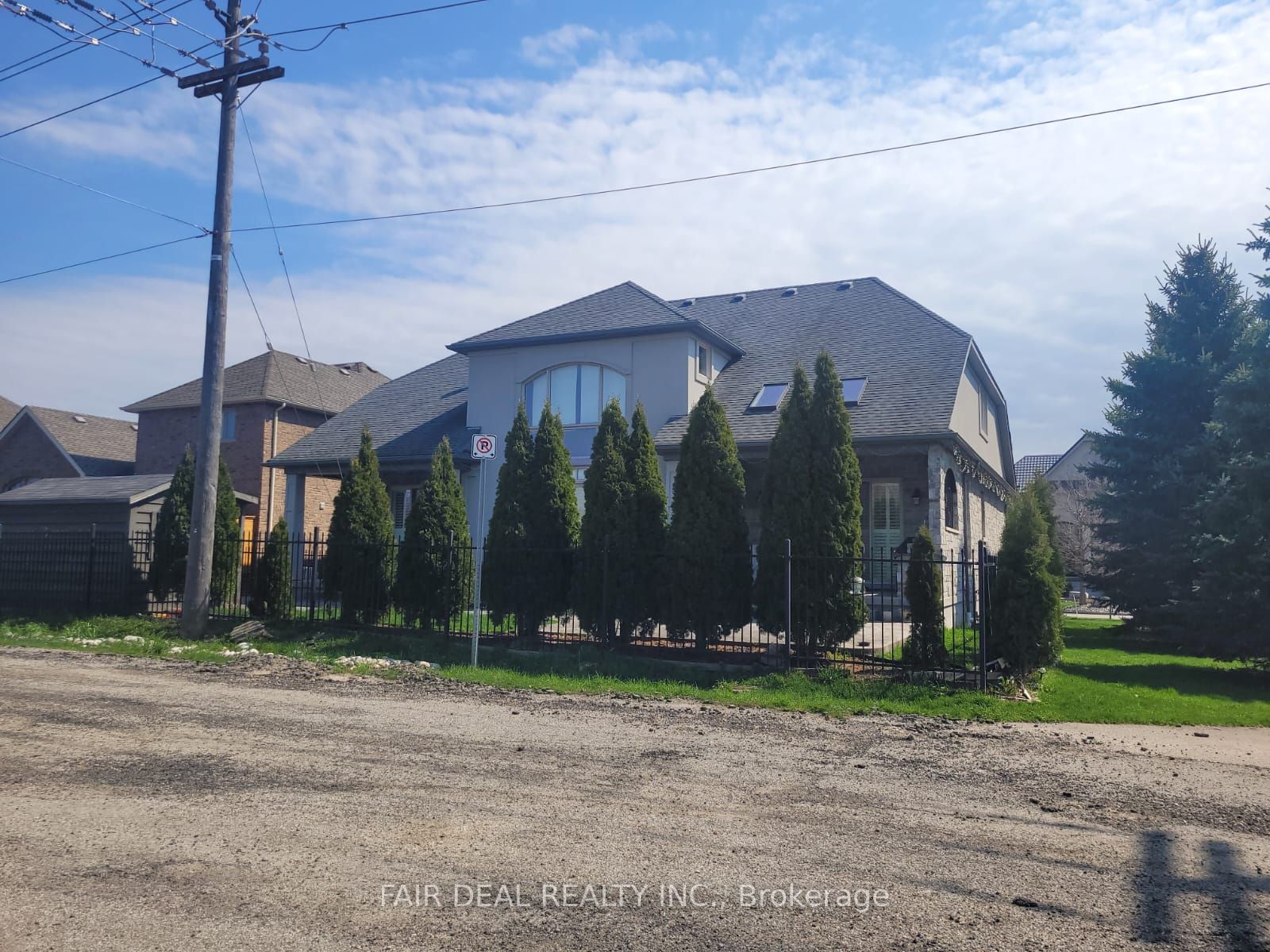 258 Joseph Schoerg Crescent, Kitchener, ON, N2P 2X8 photo 2
