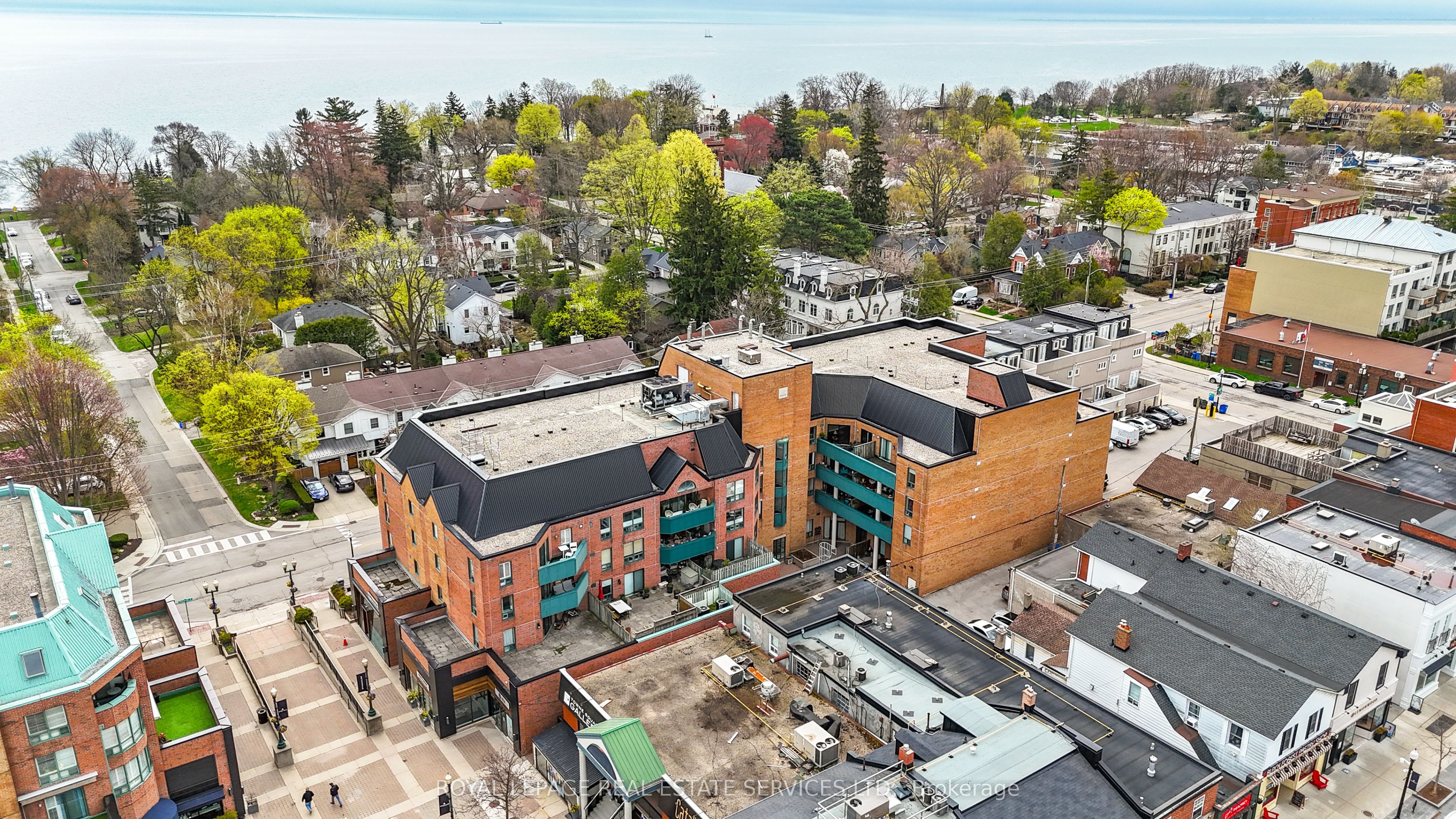 Additional image 2 of 202-185 Robinson Street, Oakville, ON, L6J 7P6