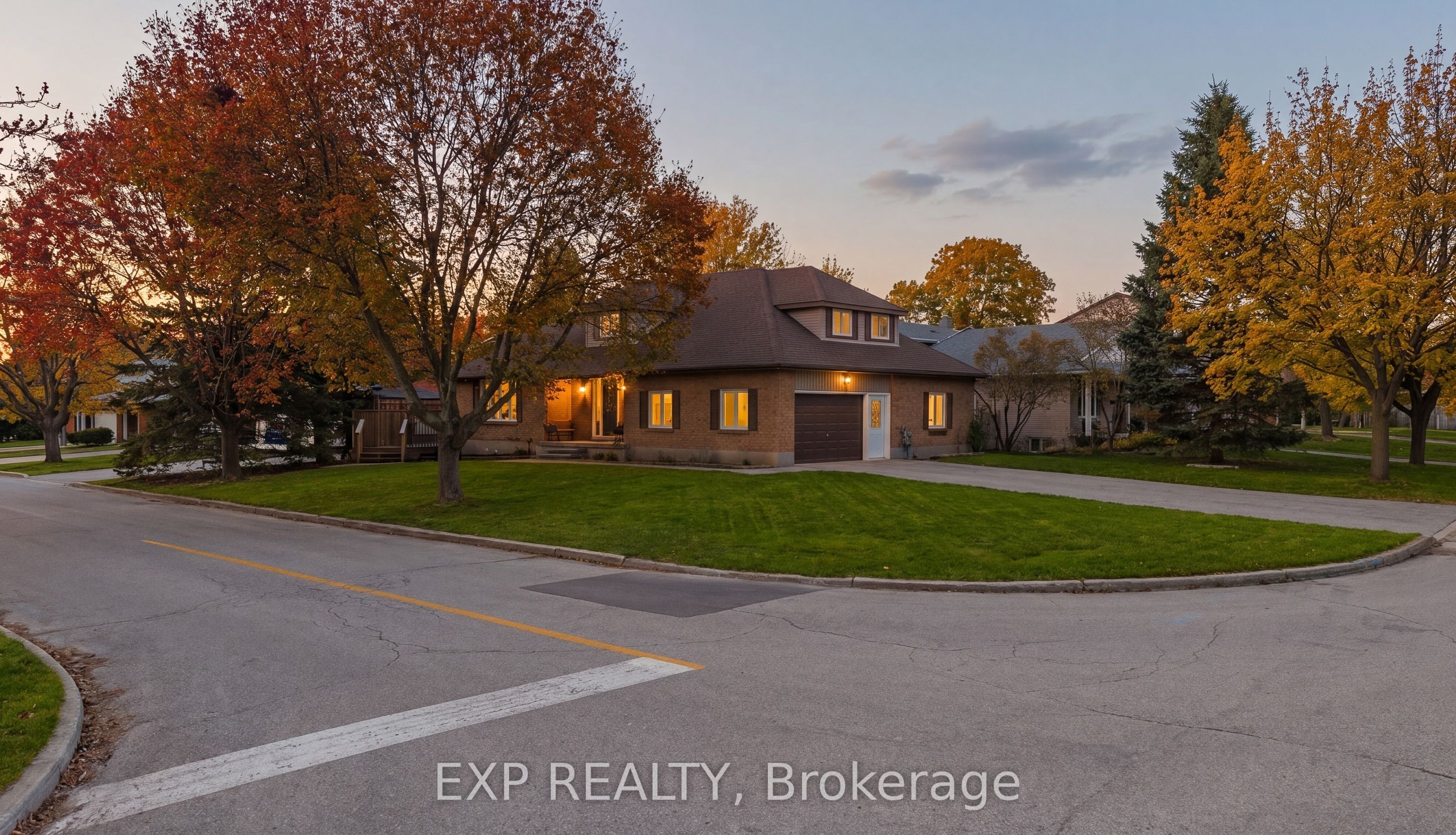 381 Timlock Place, Waterloo, ON, N2K 3J2 photo 4