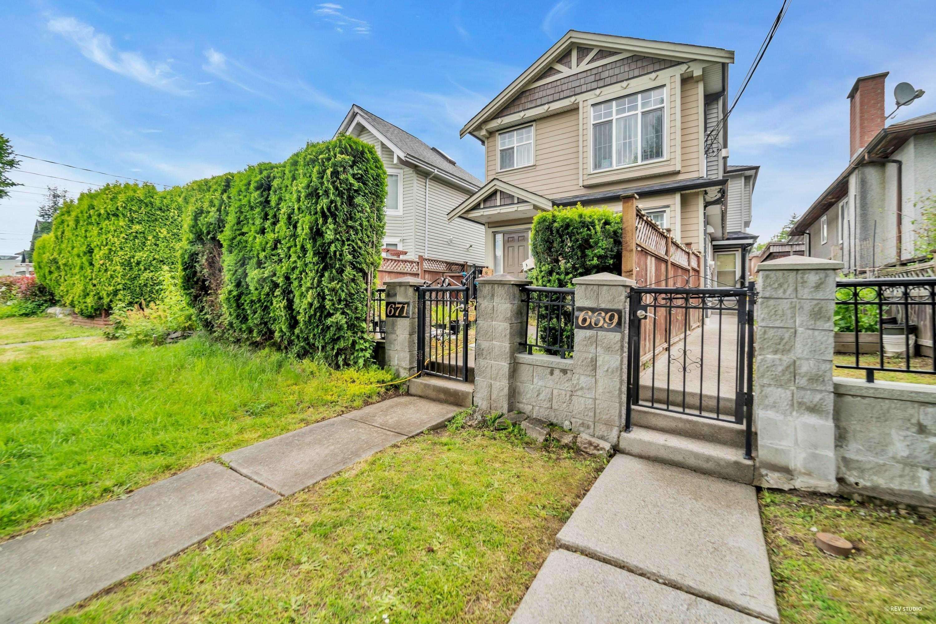669 71st Avenue W, Vancouver, BC, V6P 2Z9
