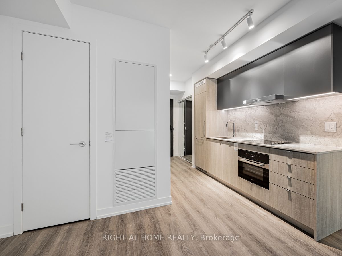 Additional image 6 of 709-771 Yonge Street, Toronto, ON, M4W 2G4