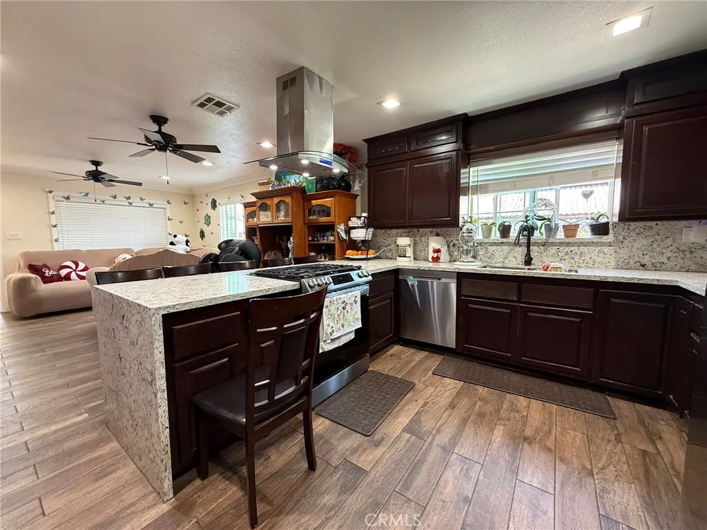 Additional image 6 of 2714 E Harrison St, Carson, CA 90810